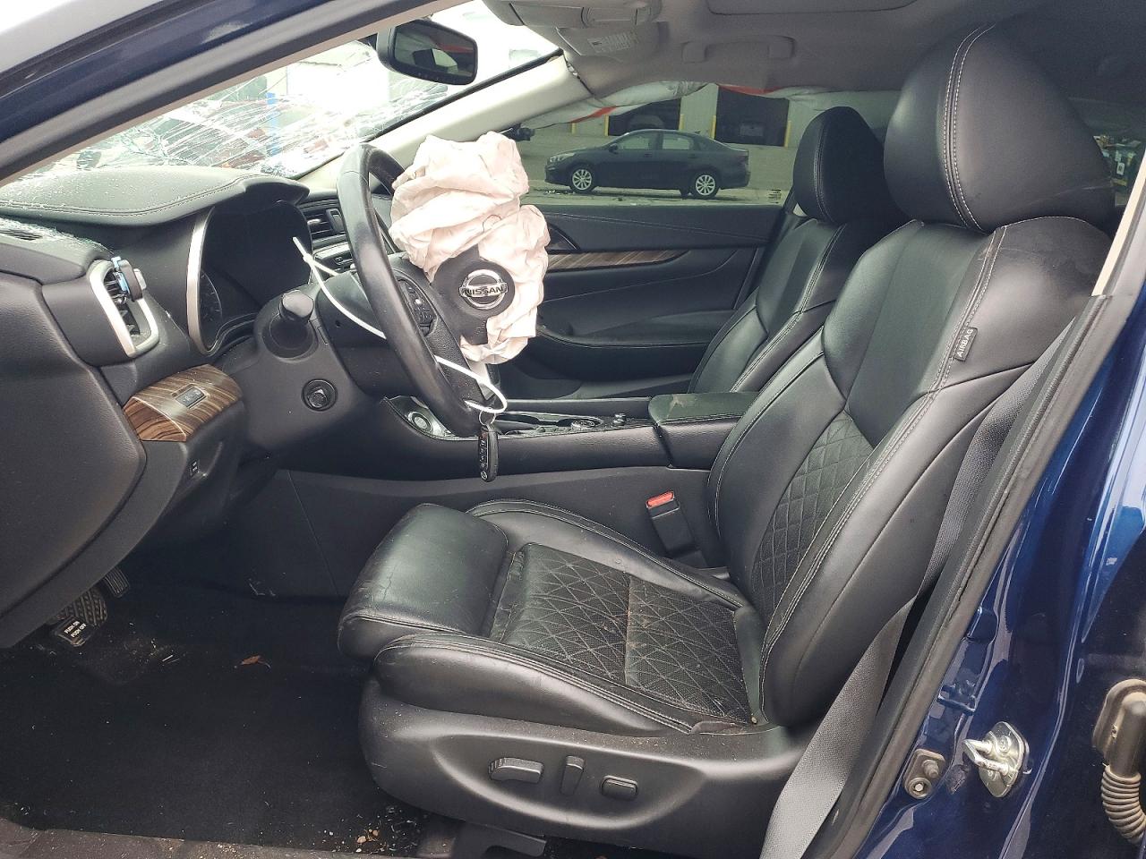 Nissan Maxima Platinum
