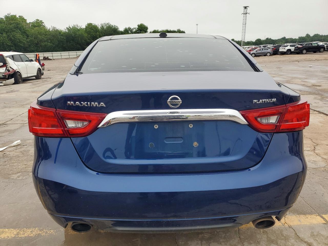 Nissan Maxima Platinum