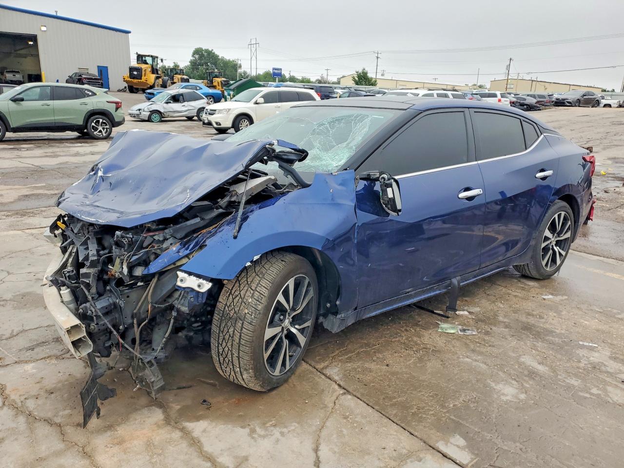 Salvage Nissan Maxima Image