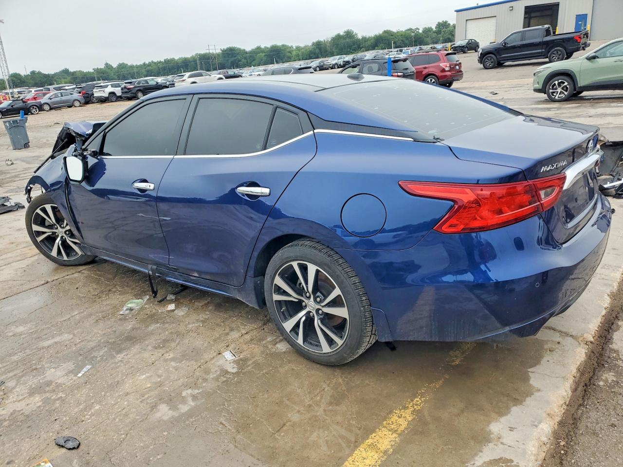 Nissan Maxima Platinum