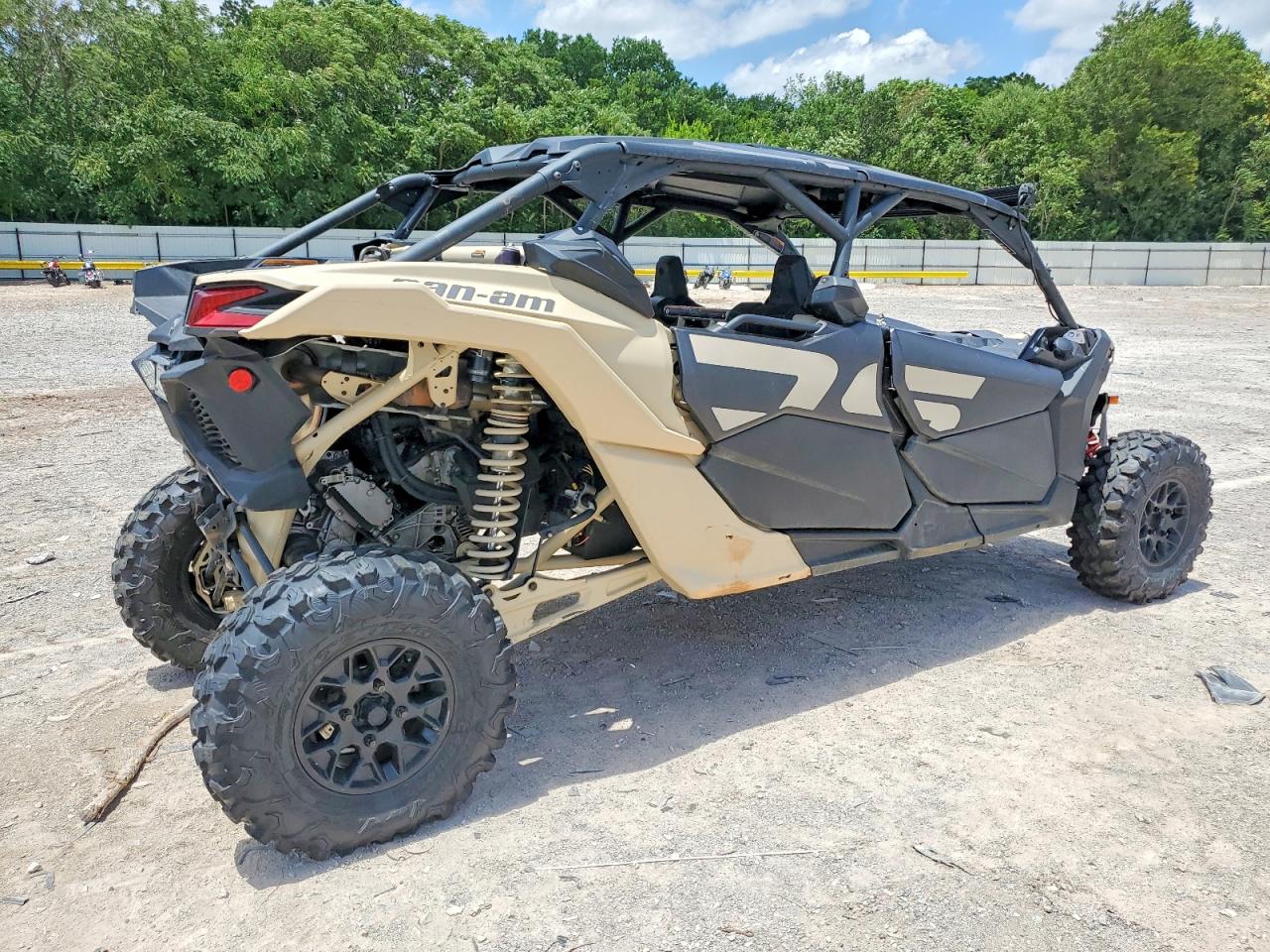Can-Am Maverick X3