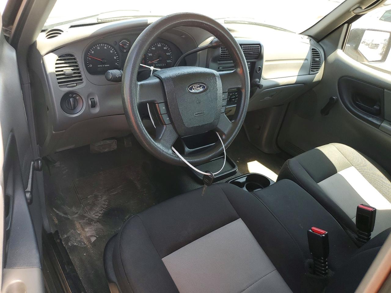 Ford Ranger Super Cab