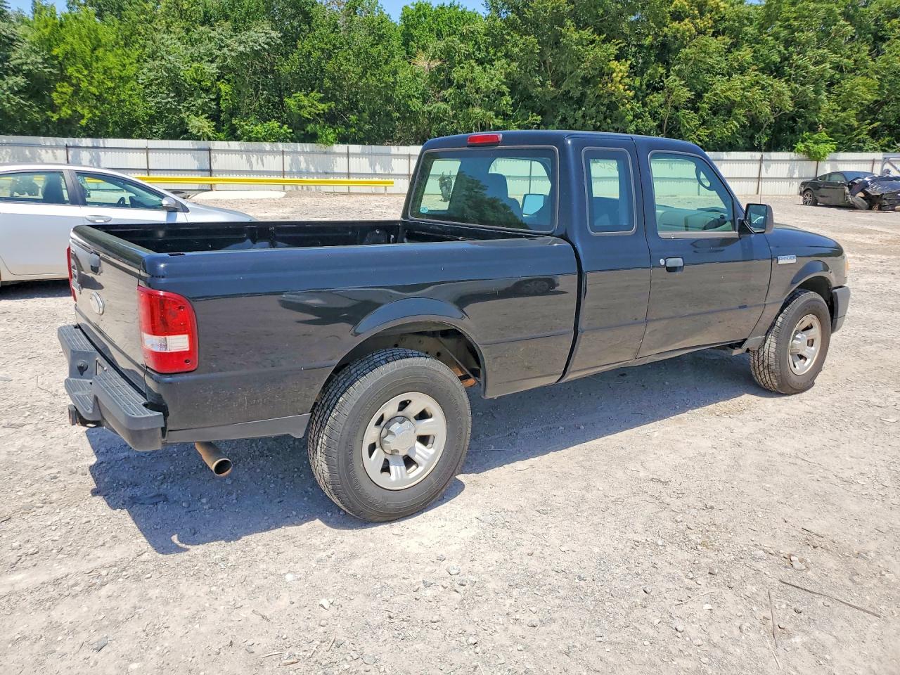 Ford Ranger Super Cab