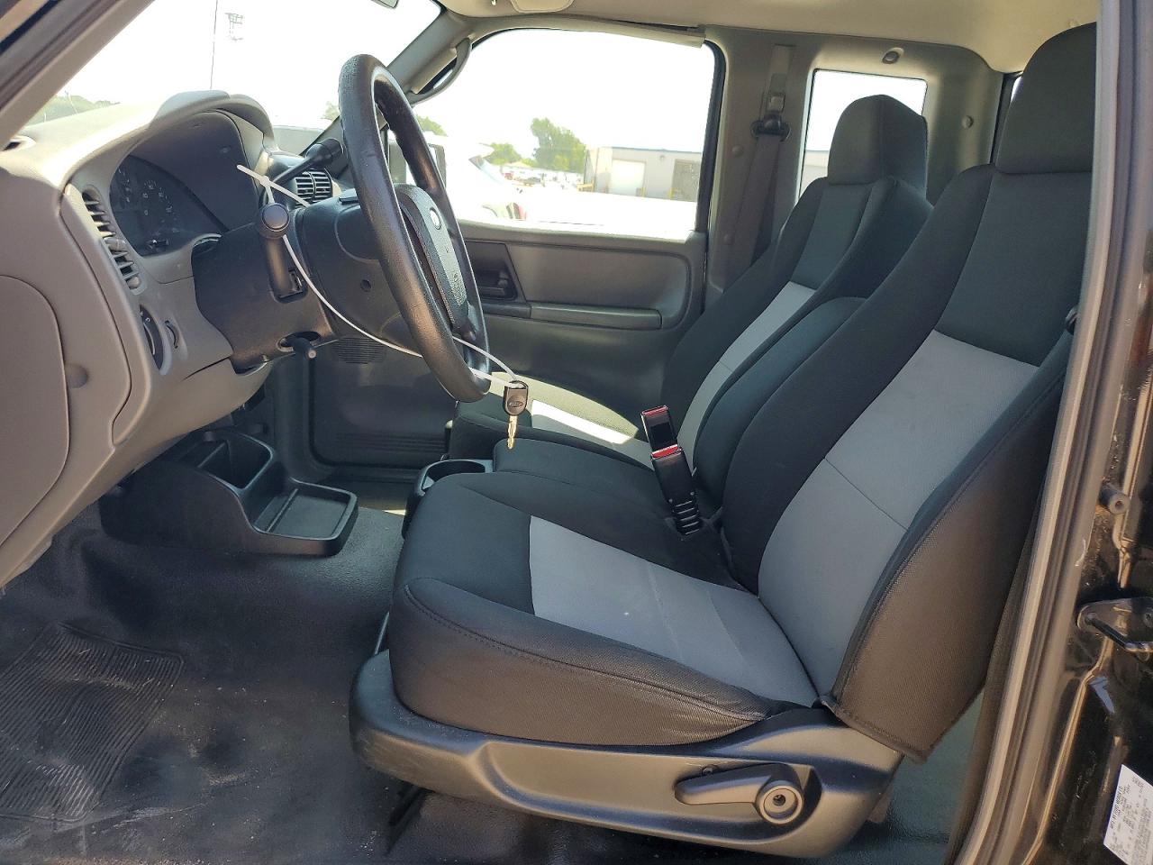Ford Ranger Super Cab