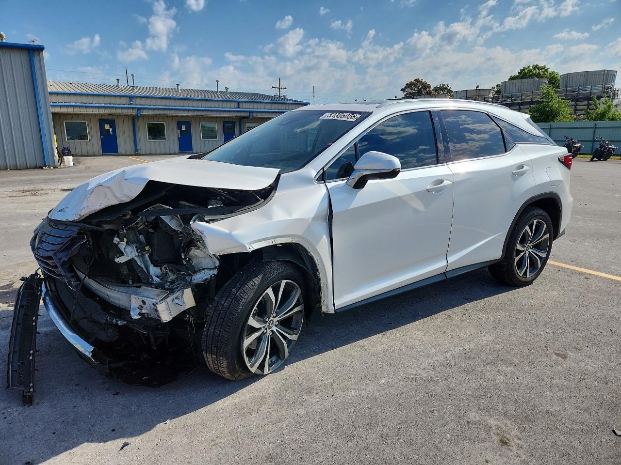 Salvage Lexus RX Image