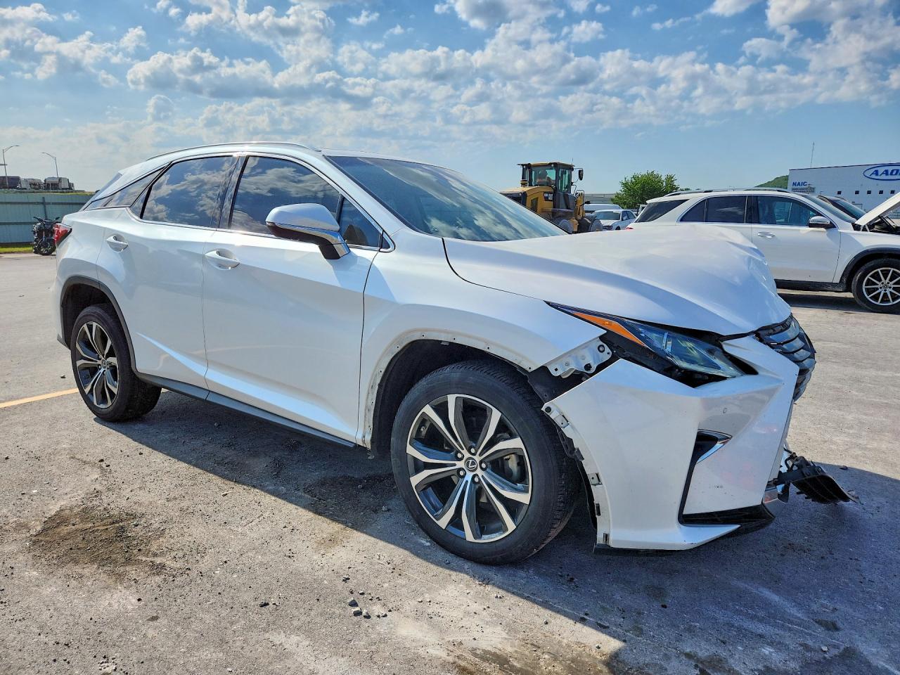Lexus RX Base