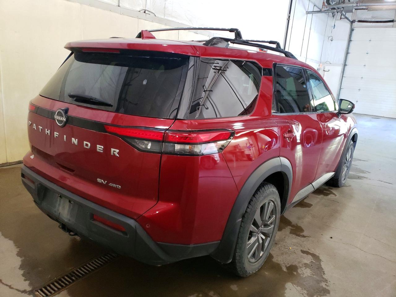 Nissan Pathfinder Sv