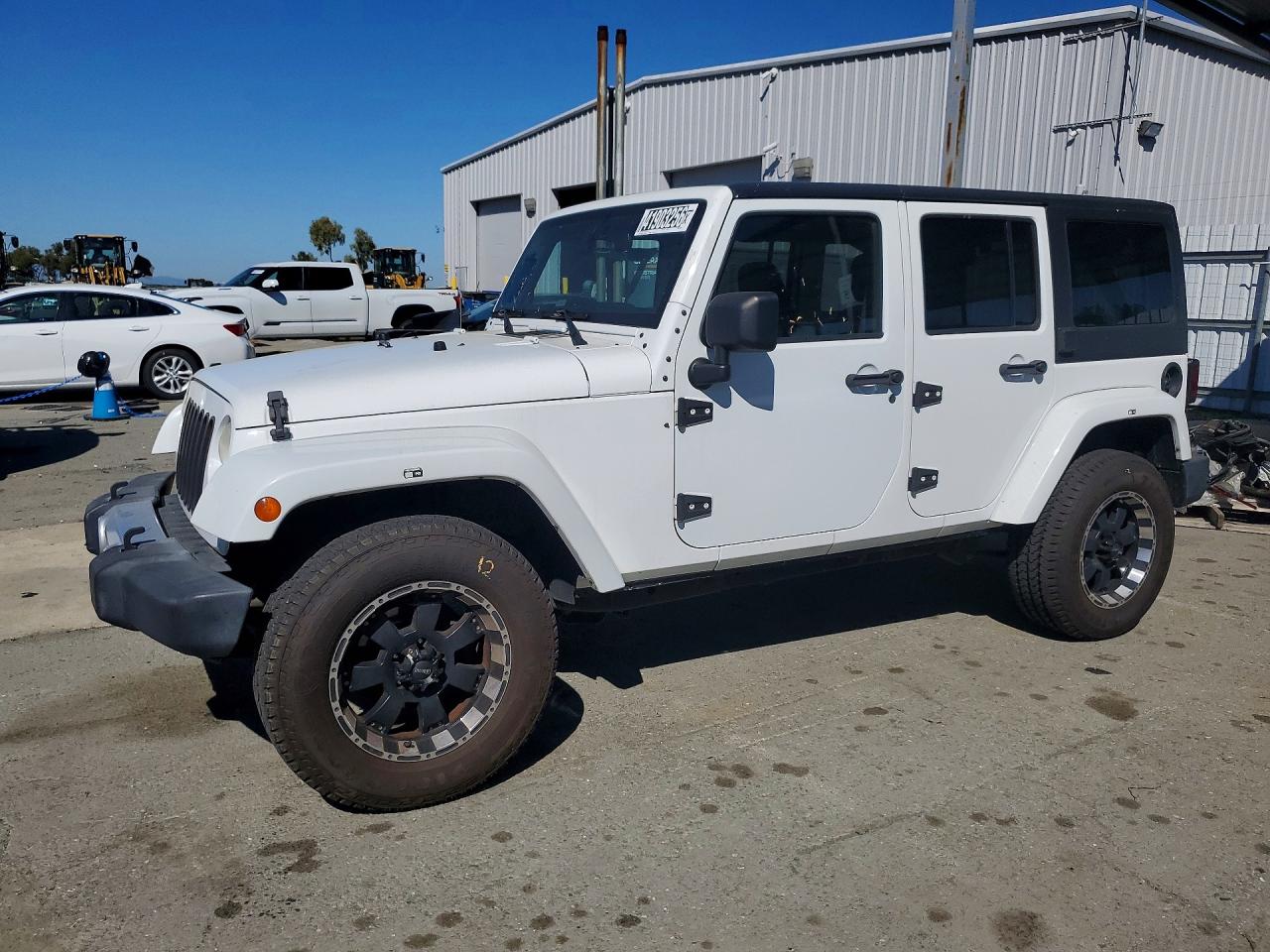 Salvage Jeep Wrangler Image
