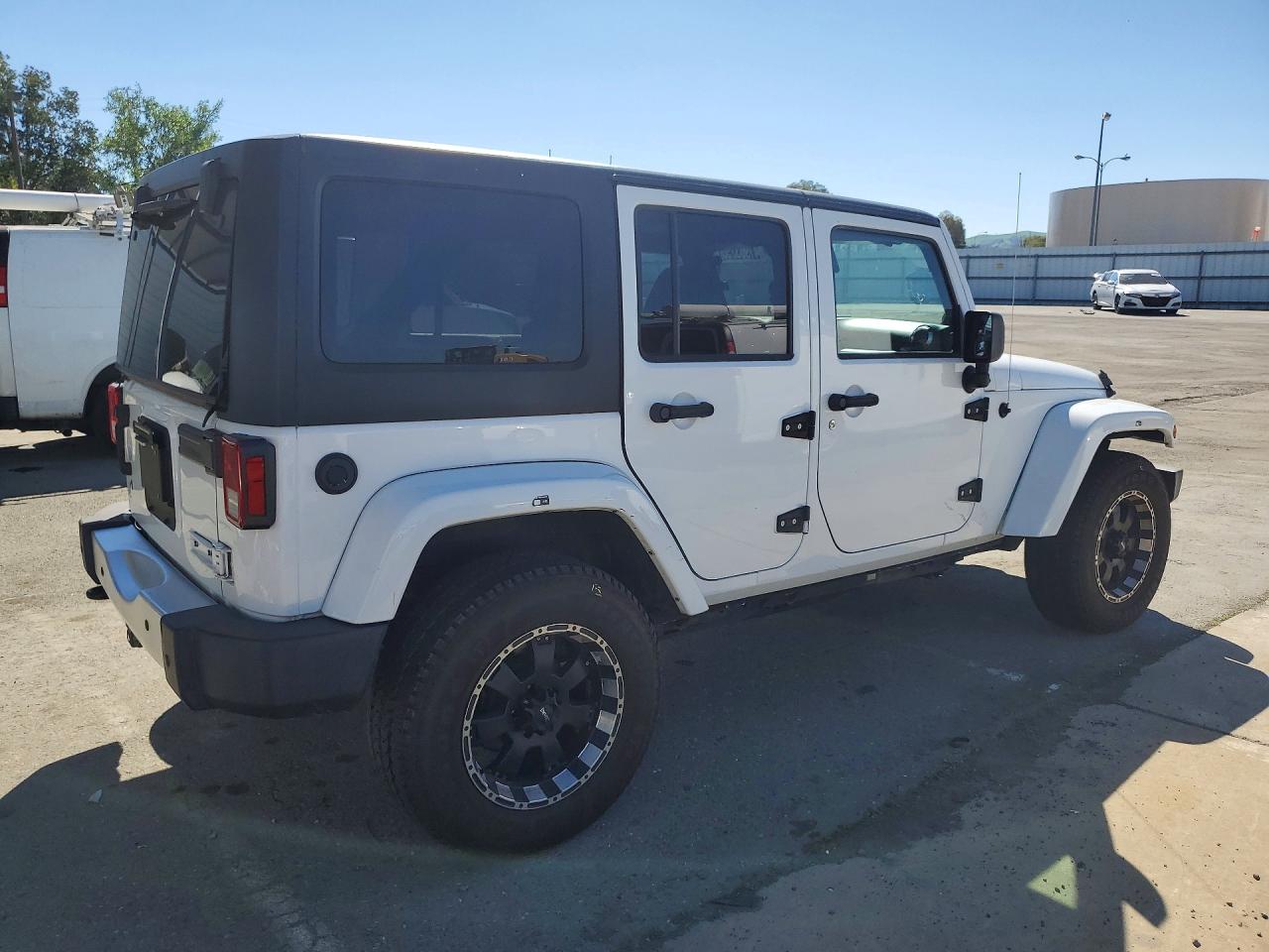 Jeep Wrangler Sahara