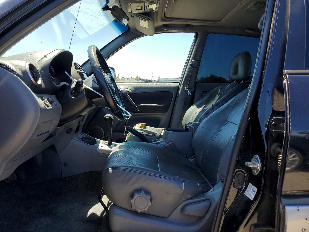 Toyota RAV4 Base