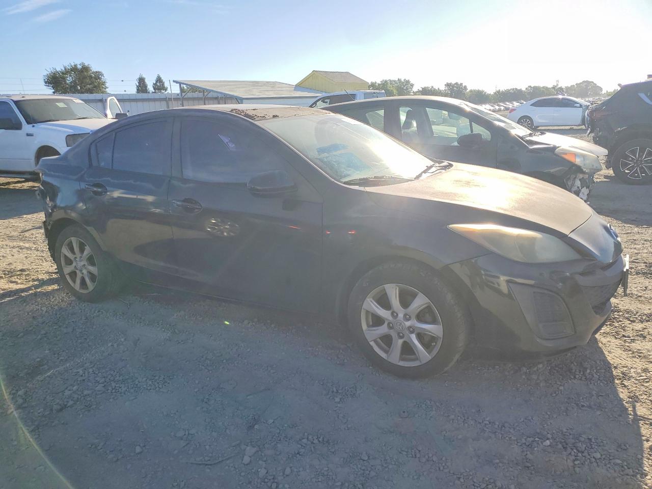 Mazda 3 I
