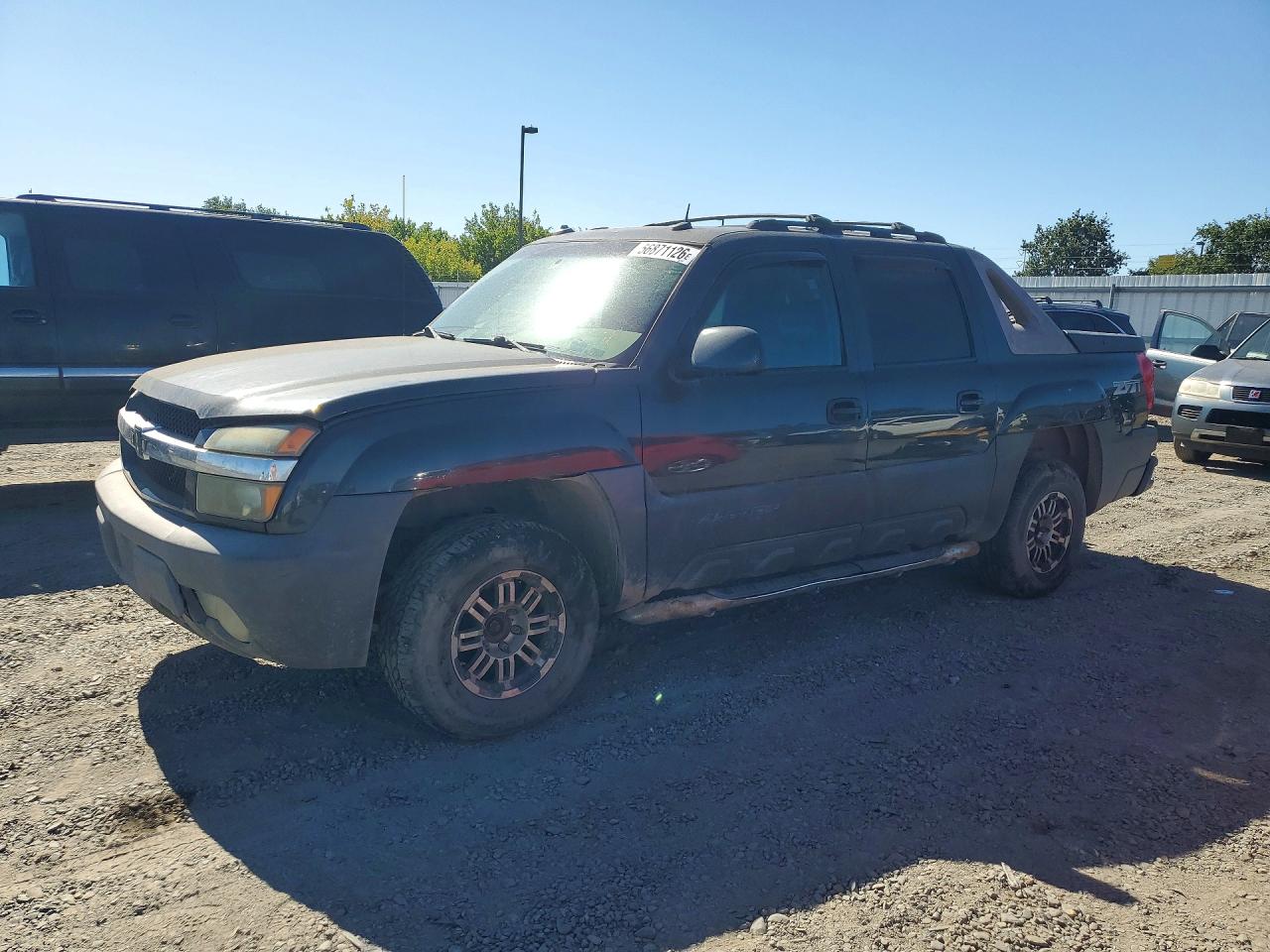 Salvage Chevrolet Avalanche Image