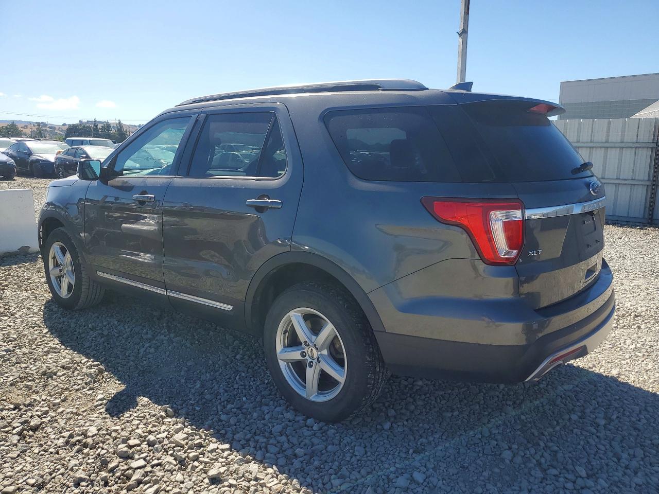 Ford Explorer Xlt