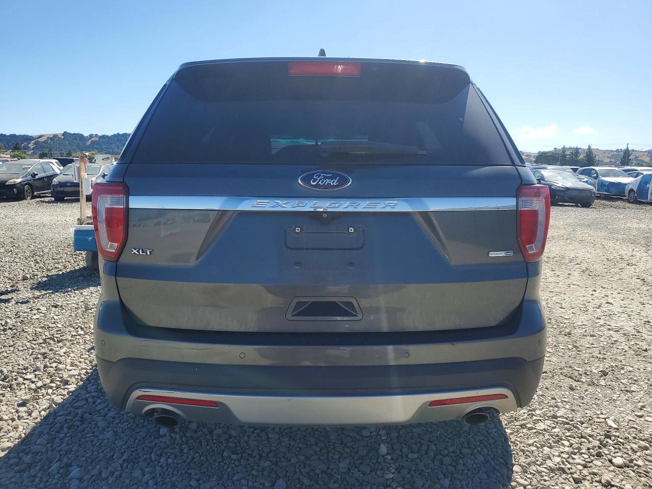 Ford Explorer Xlt