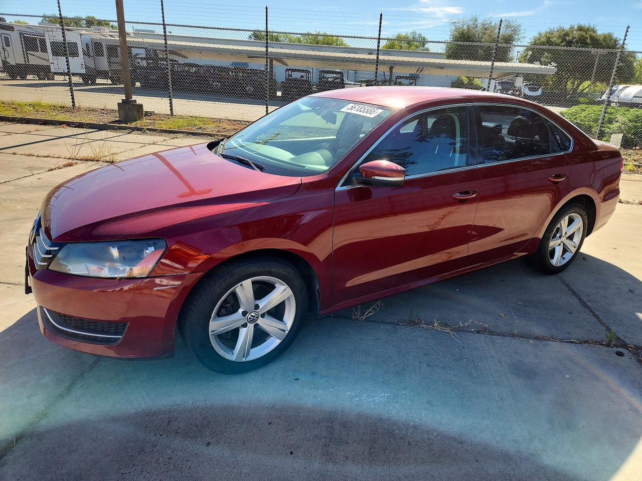 Salvage Volkswagen Passat Image