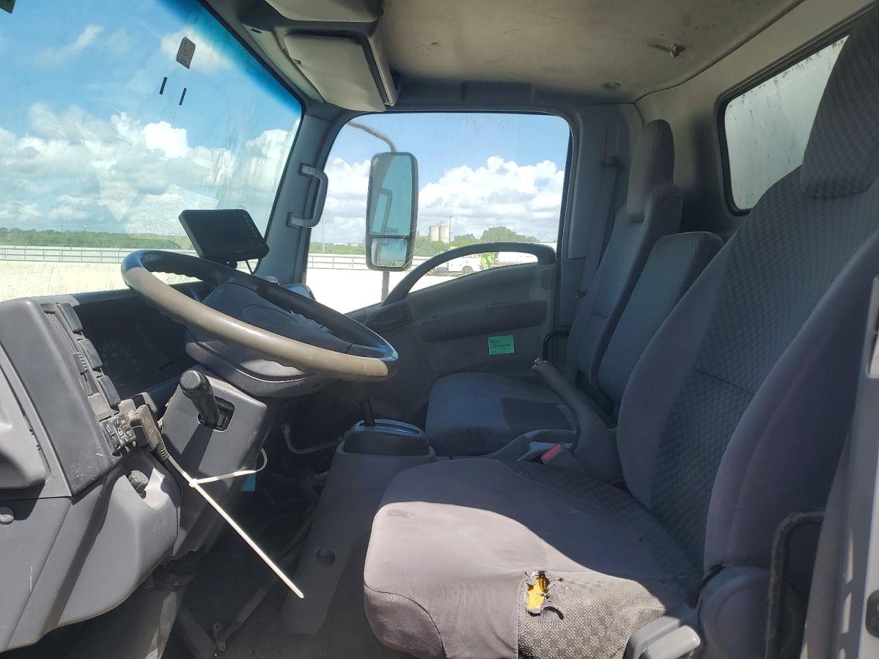 Isuzu Nqr