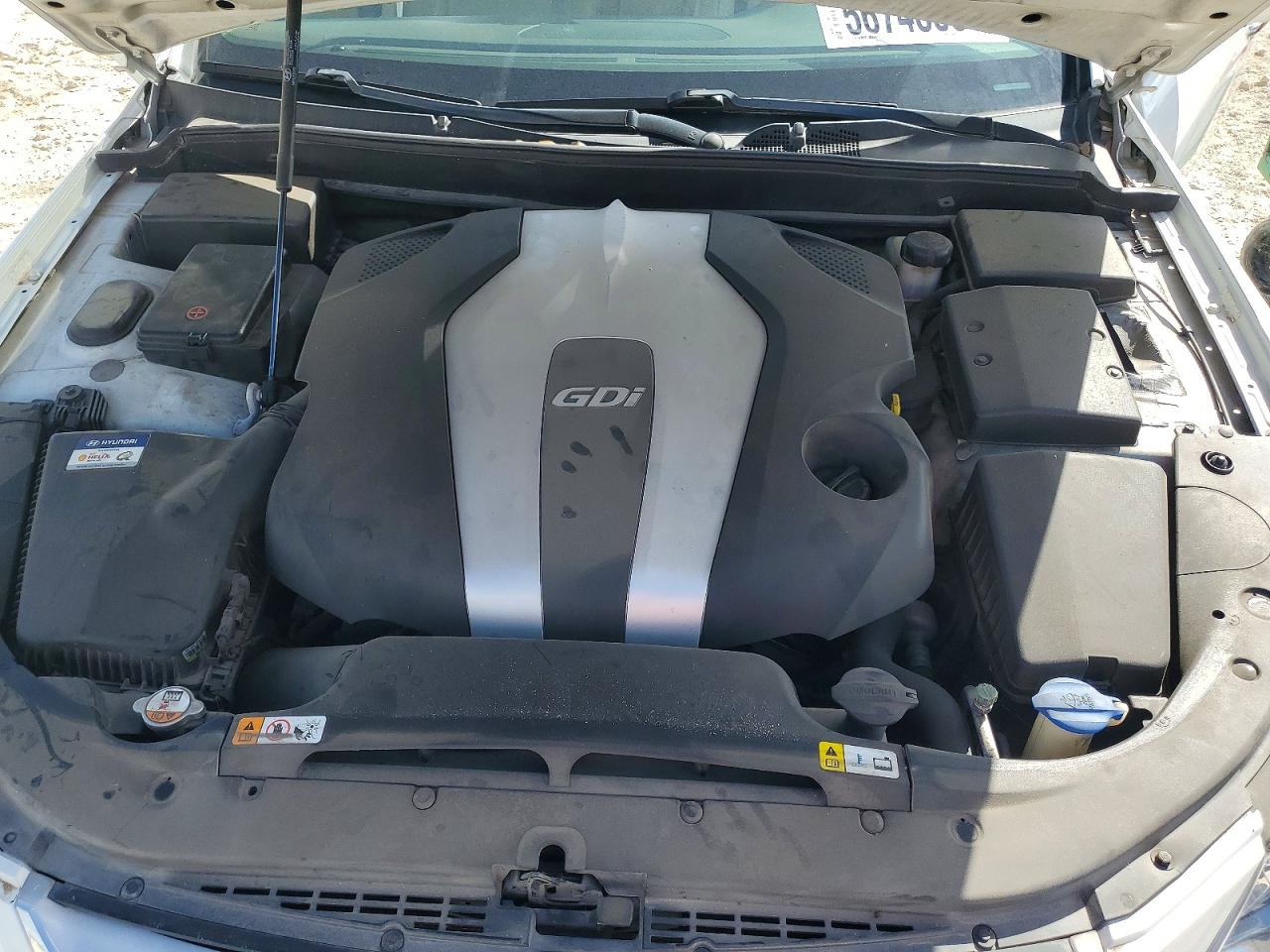 Hyundai Genesis 3.8l