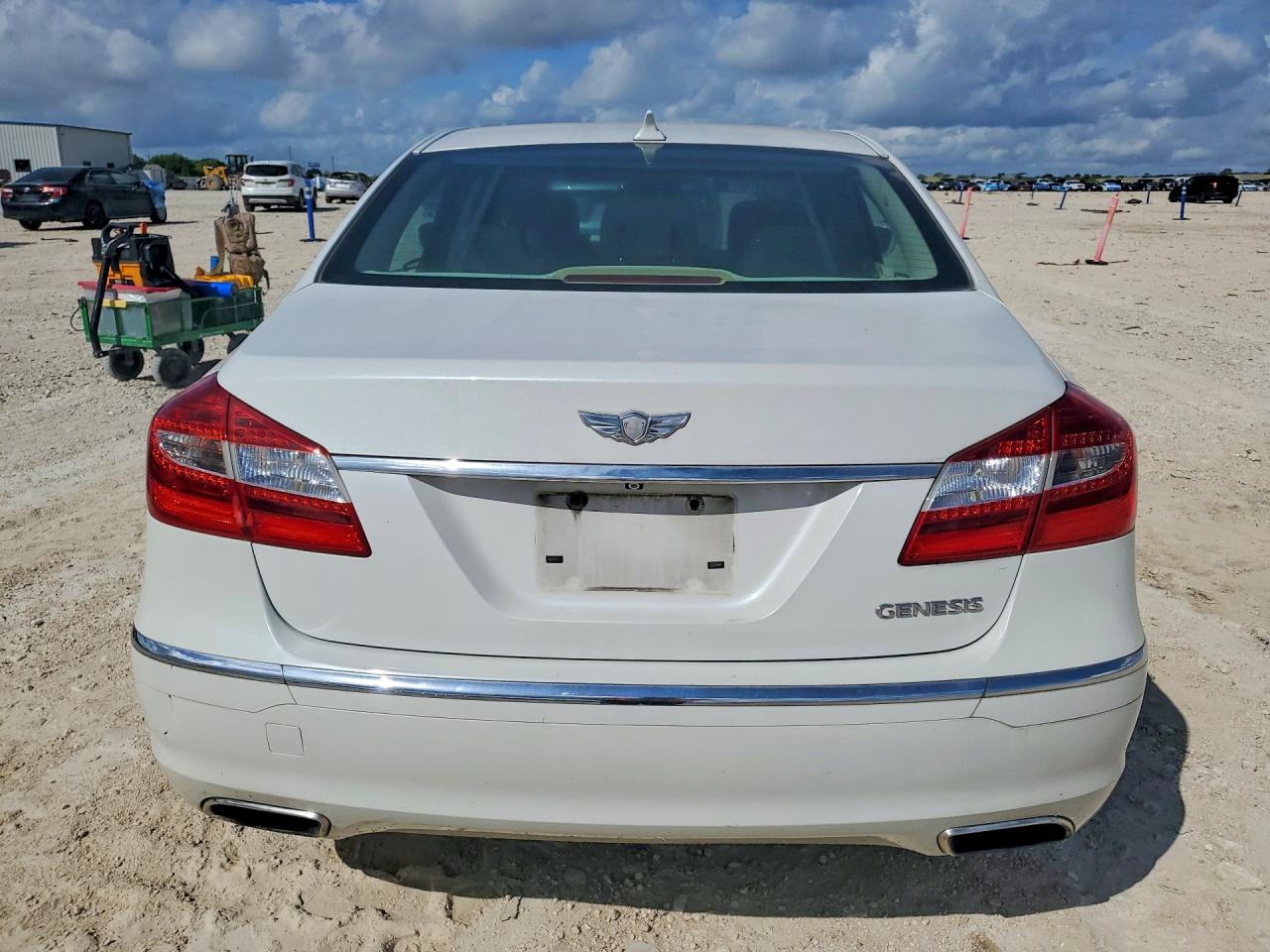 Hyundai Genesis 3.8l