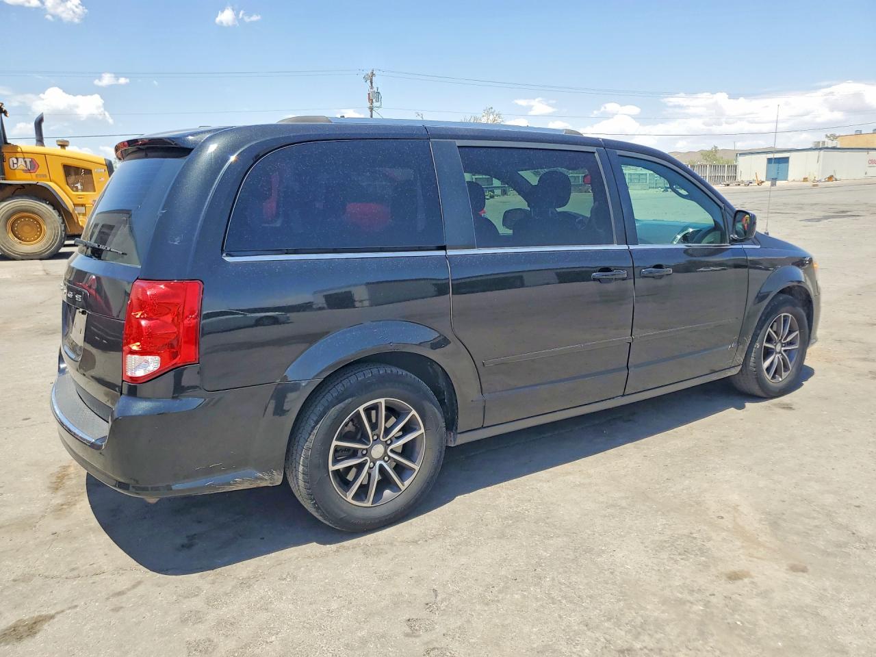 Dodge Caravan Sxt