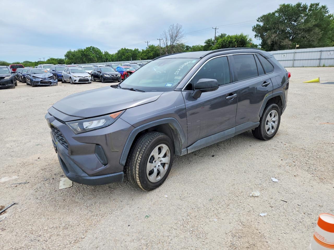Salvage Toyota RAV4 Image