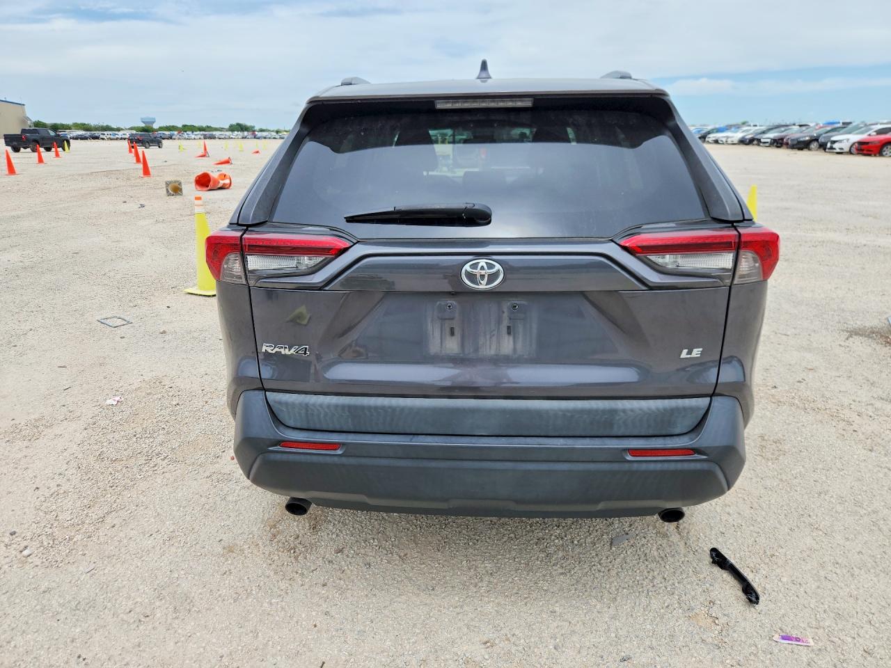 Toyota RAV4 Le