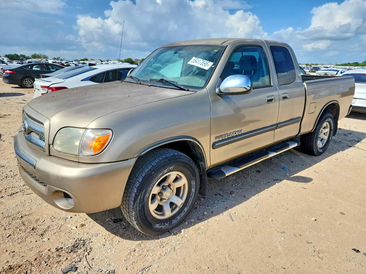 Salvage Toyota Tundra Image