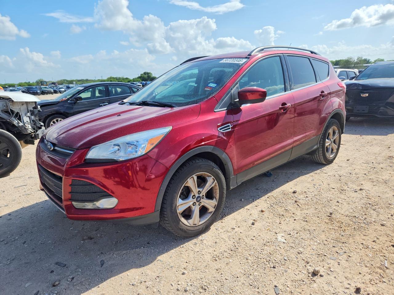 Salvage Ford Escape Image