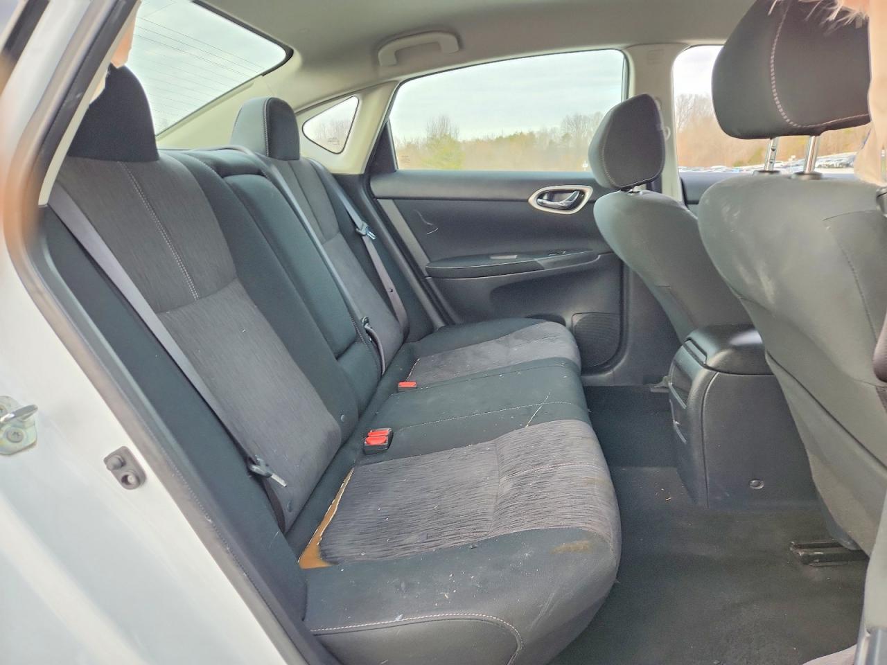 Nissan Sentra S