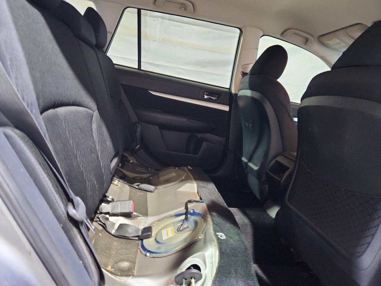 Subaru Outback 2.5i