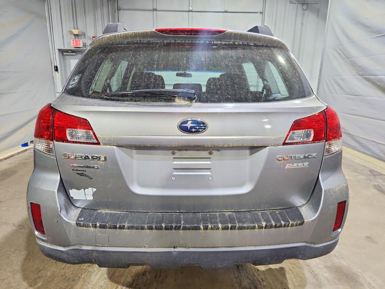 Subaru Outback 2.5i
