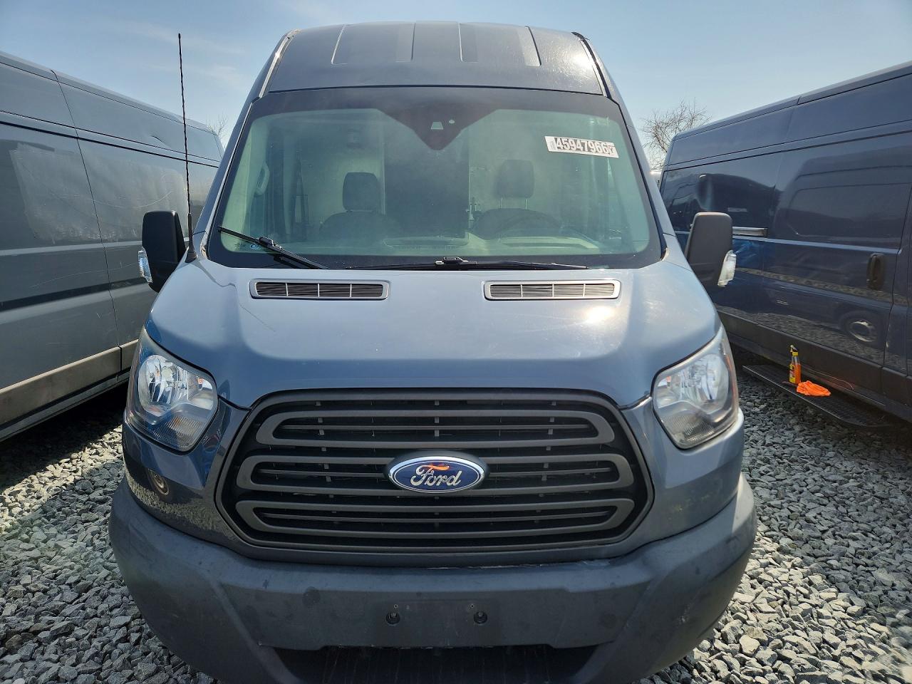 Ford Transit T-250
