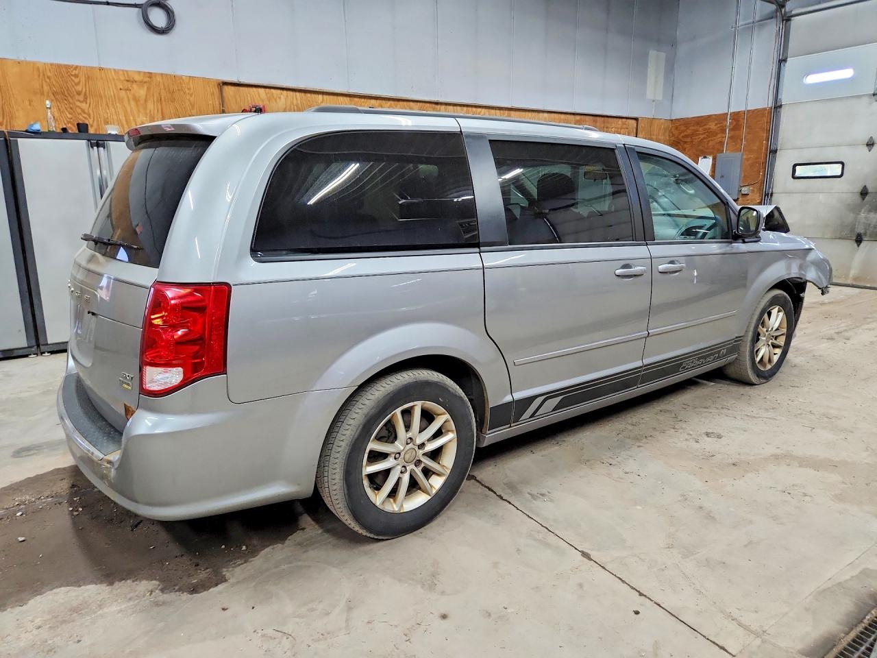 Dodge Caravan Sxt