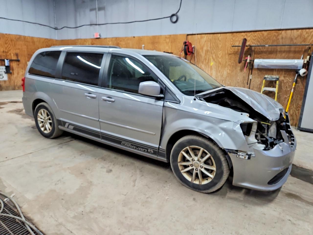 Dodge Caravan Sxt