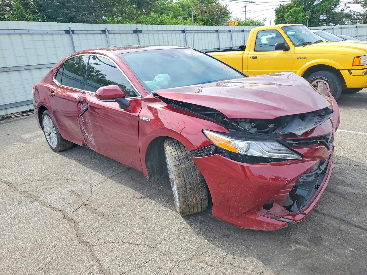 Toyota Camry Xle
