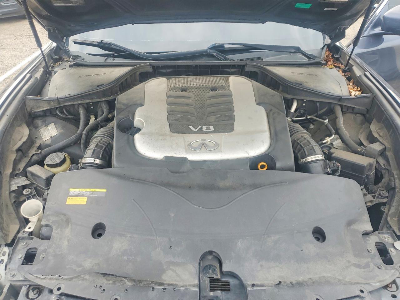 INFINITI M56 Base