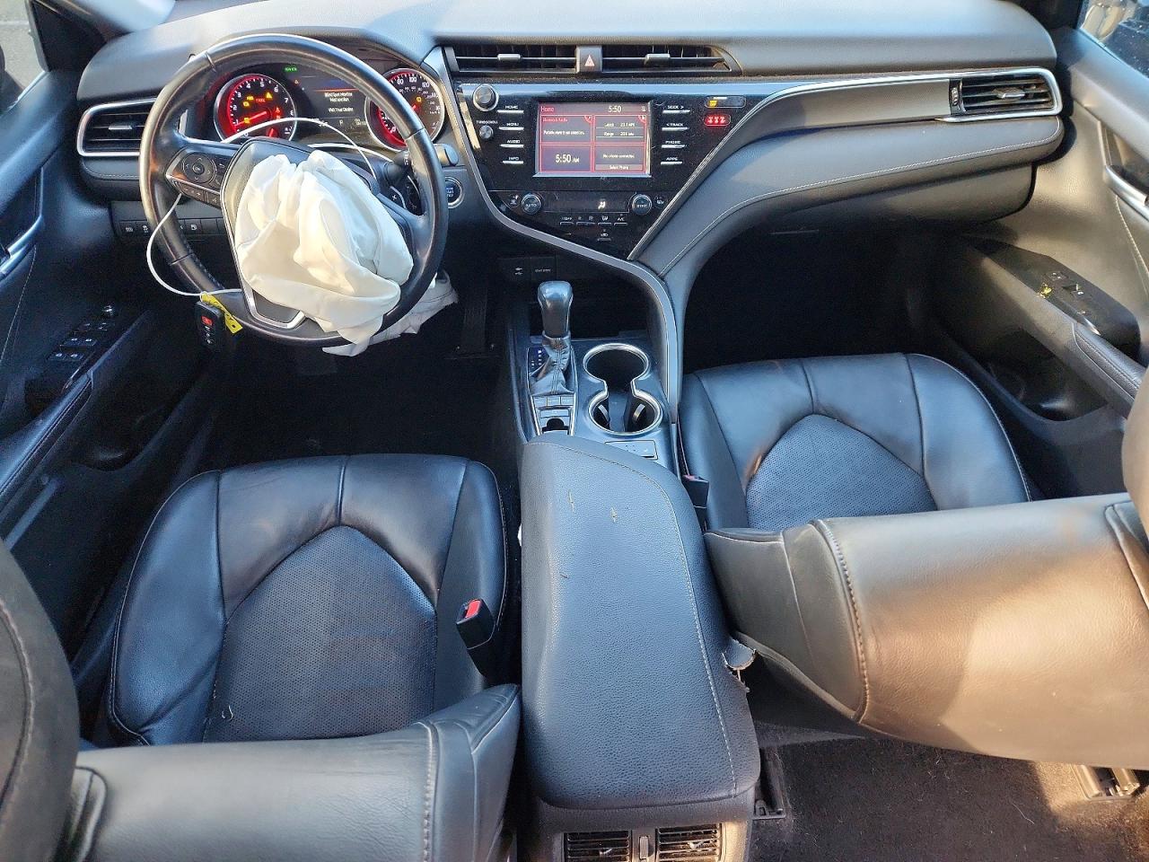 Toyota Camry Xse