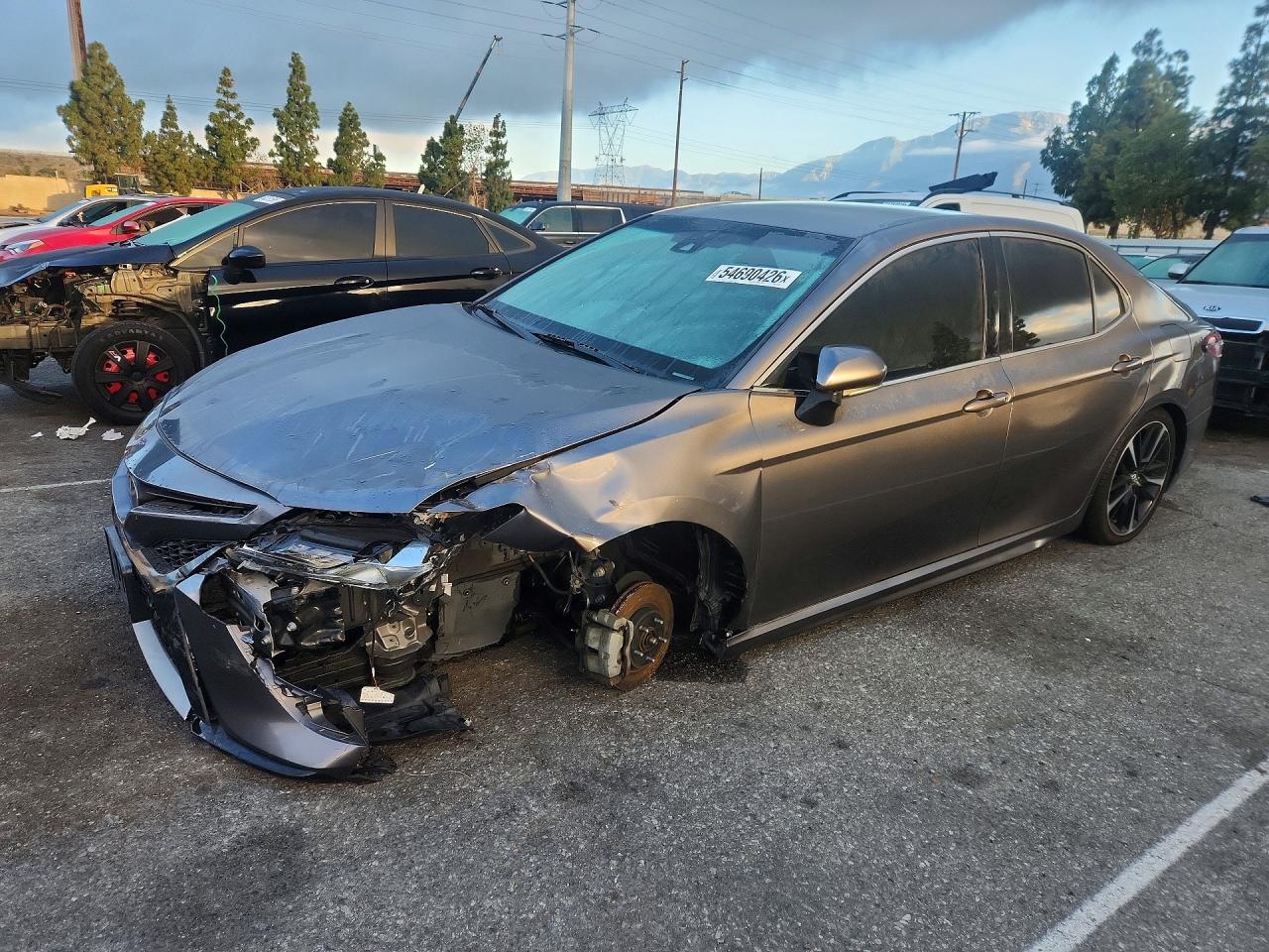 Salvage Toyota Camry Image