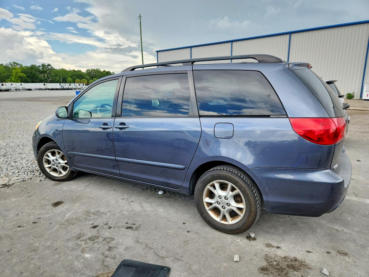 Toyota Sienna Xle 7 Passenger