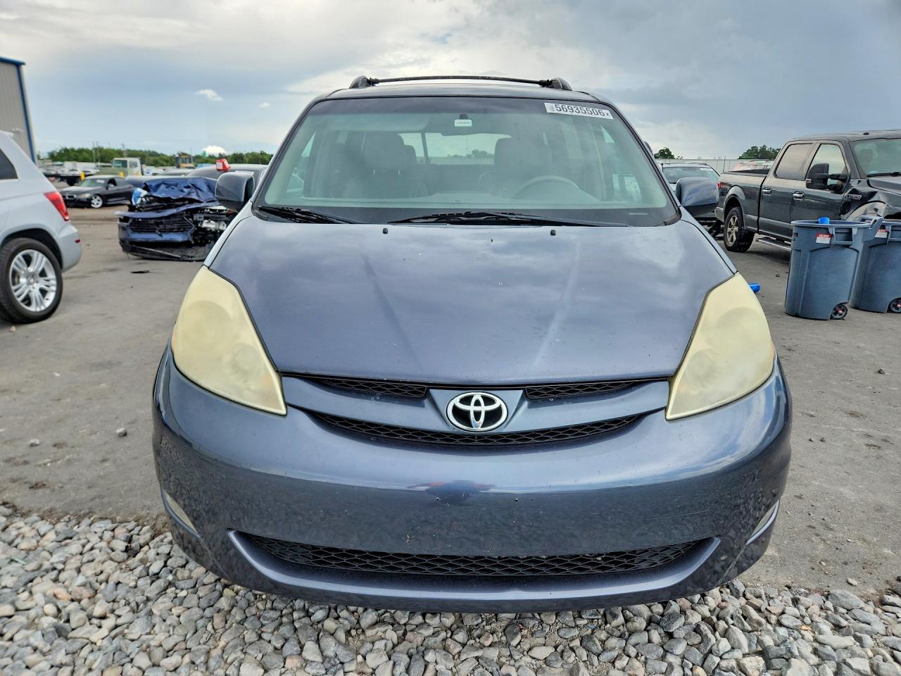 Toyota Sienna Xle 7 Passenger