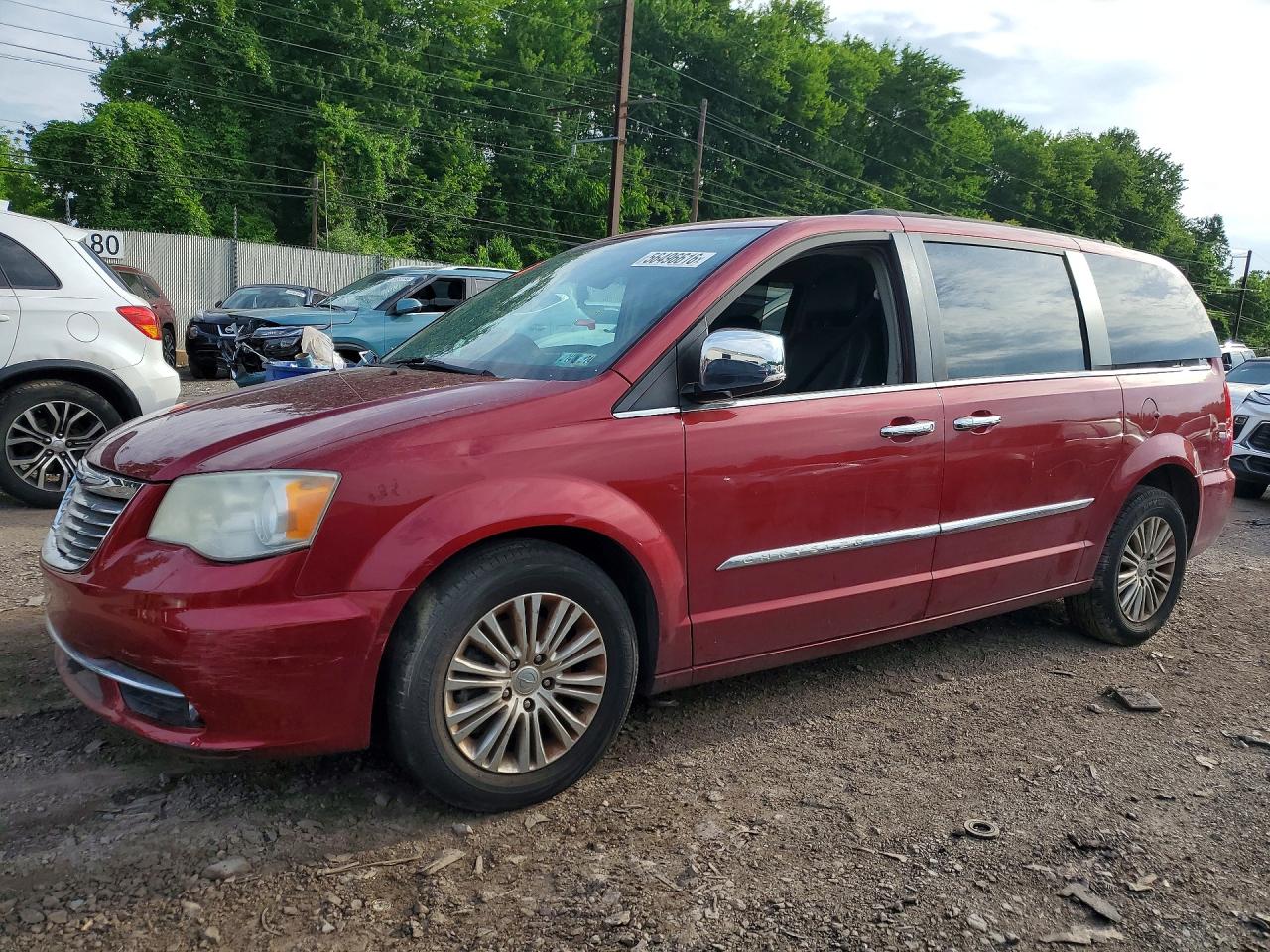 Salvage Chrysler Minivan Image