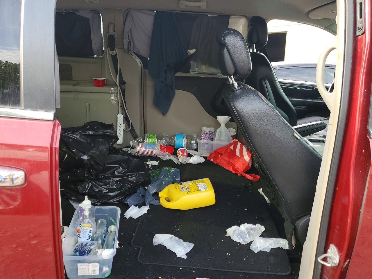Chrysler Minivan Touring L