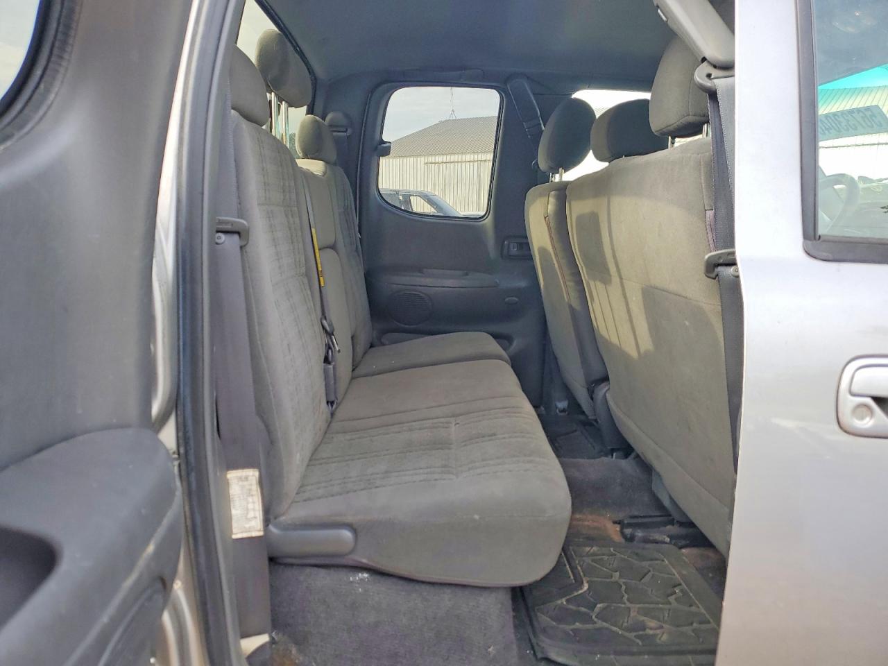 Toyota Tundra Access Cab Sr5