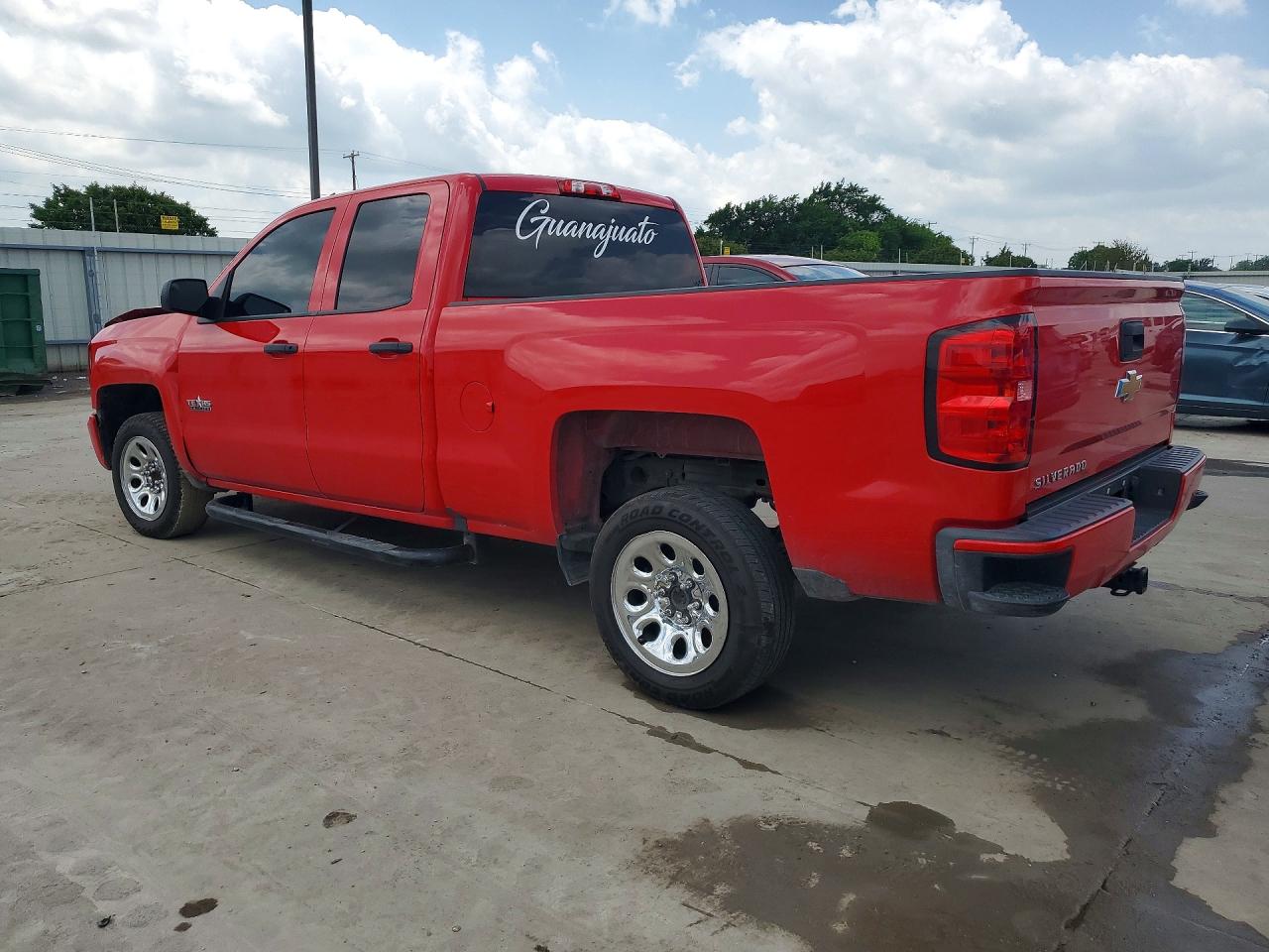 Chevrolet Silverado C1500 Custom
