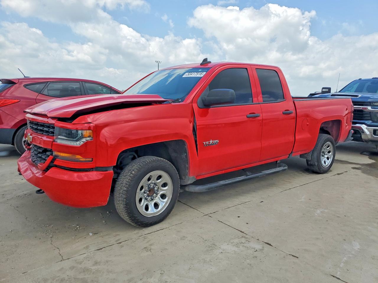 Salvage Chevrolet Silverado Image