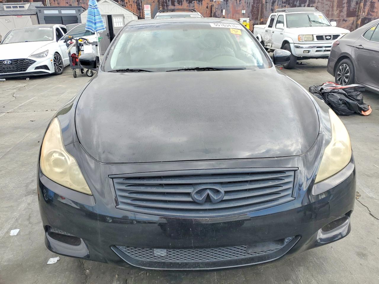 INFINITI G37 Base