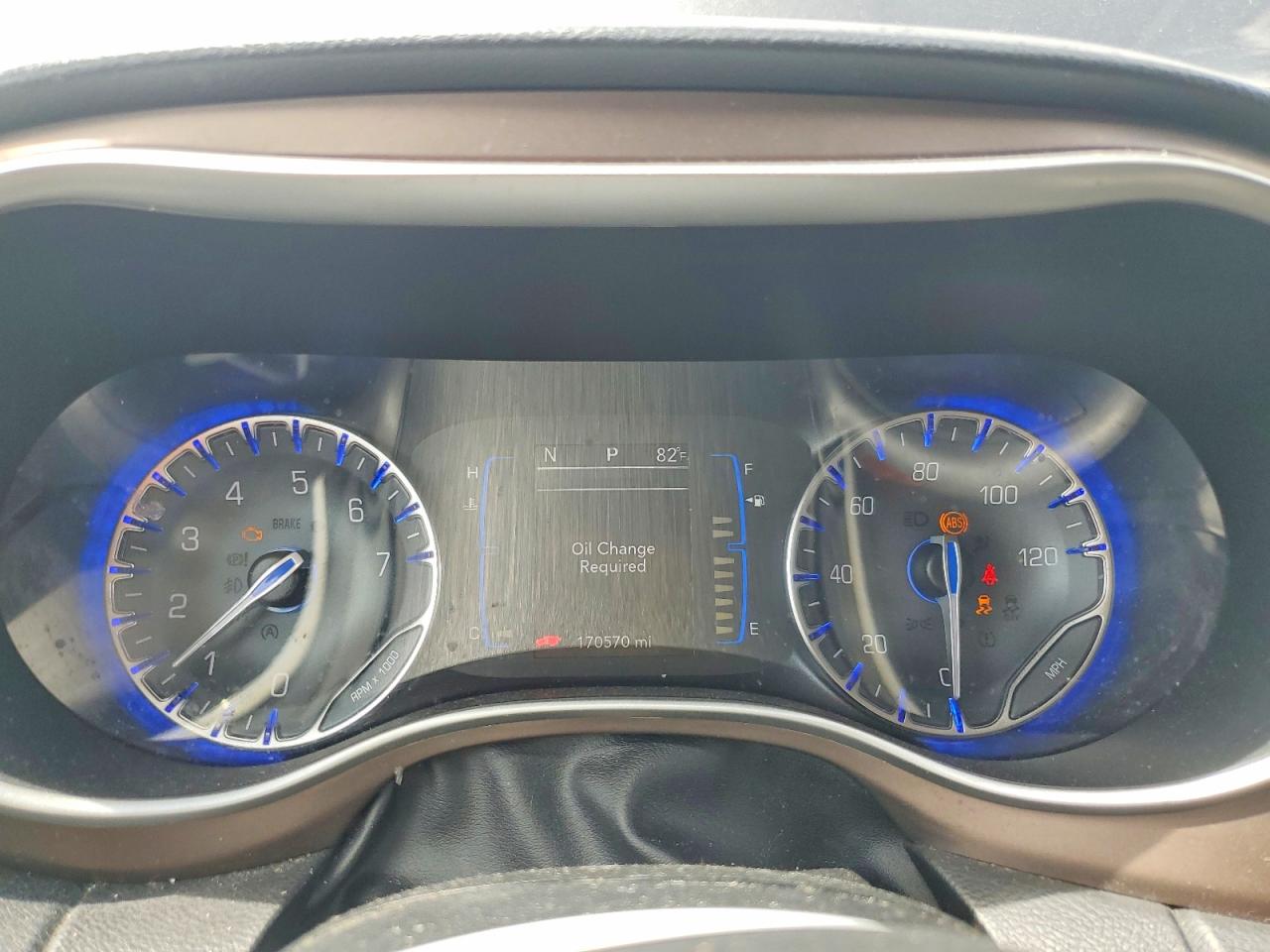Chrysler Pacifica Touring L