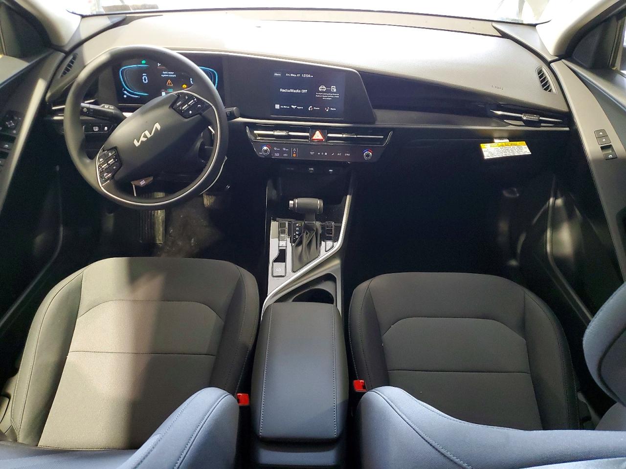 Kia Niro Lx