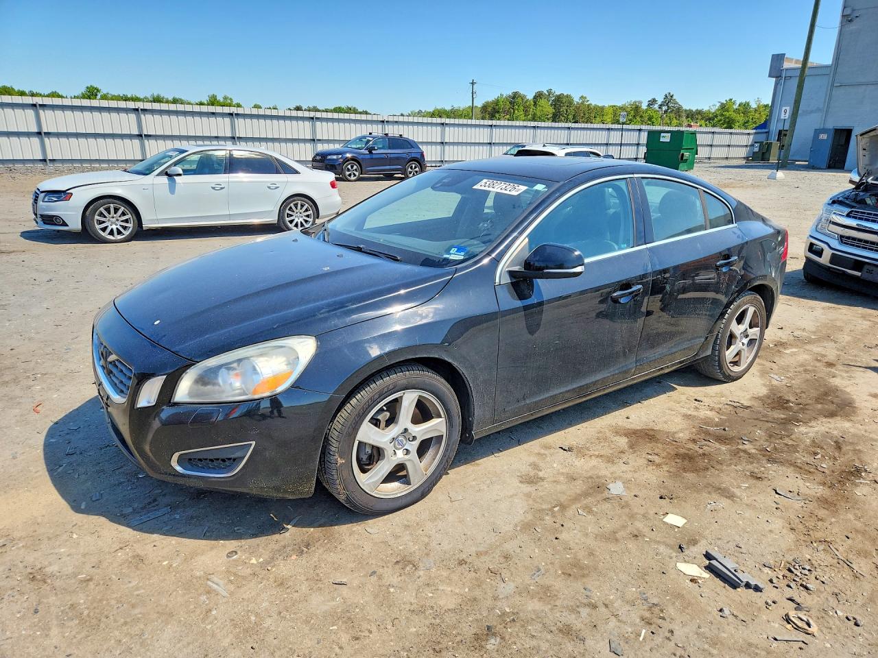 Salvage Volvo S60 Image