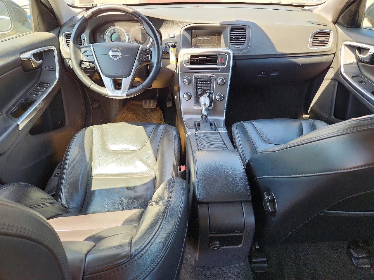Volvo S60 T5