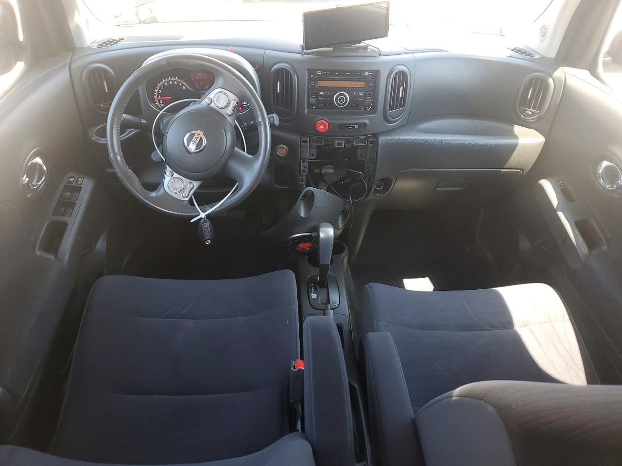 Nissan cube 1.8